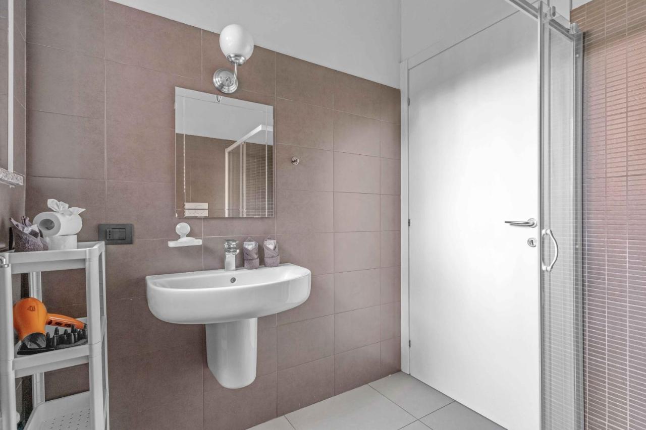 Cos54 - Exclusive Apartment With Garden In Mediolan Zewnętrze zdjęcie
