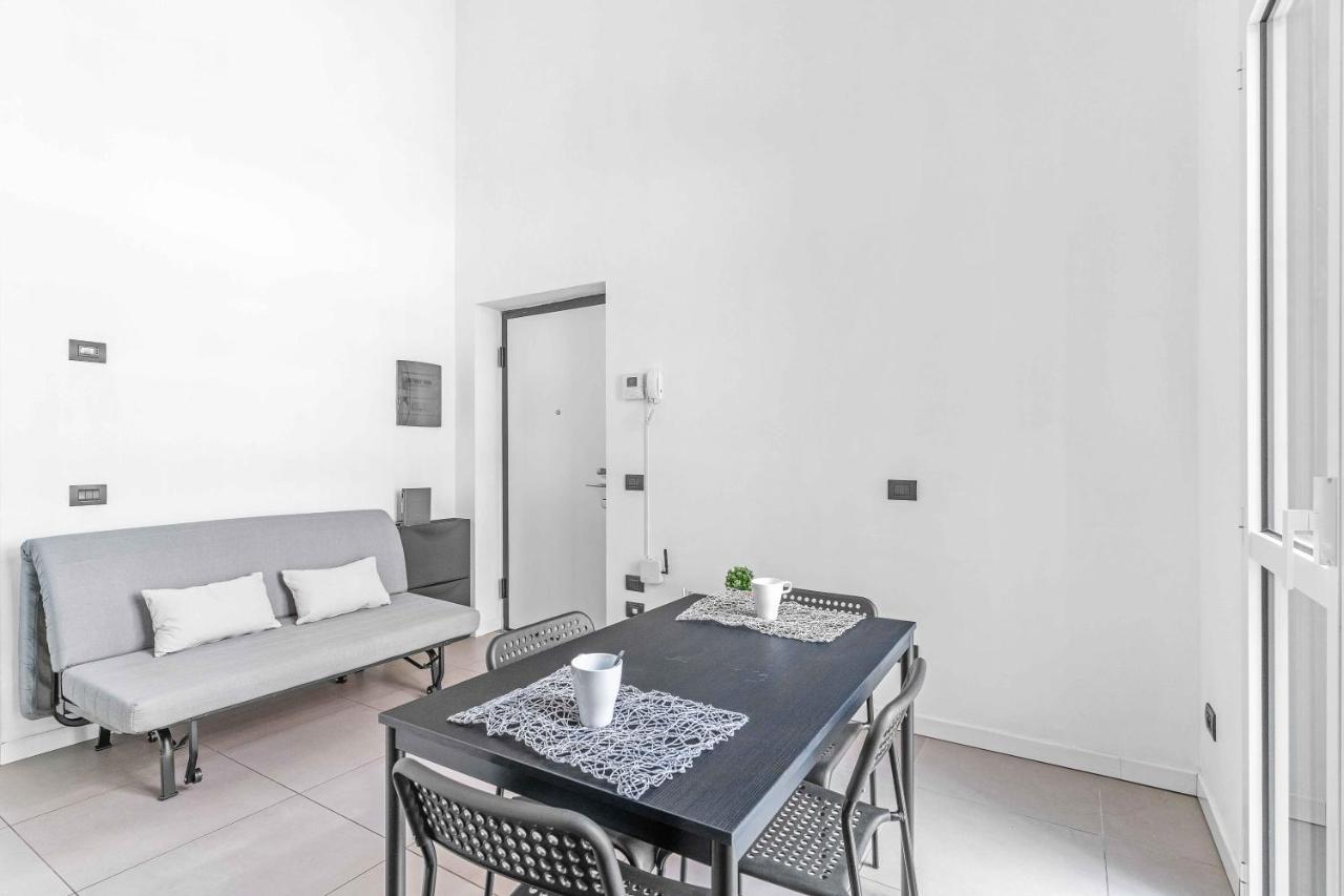 Cos54 - Exclusive Apartment With Garden In Mediolan Zewnętrze zdjęcie